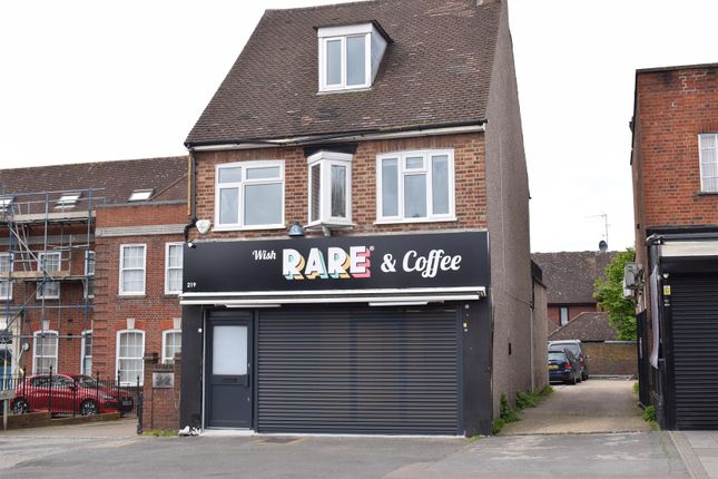 Thumbnail Commercial property to let in Chingford Mount Road, London