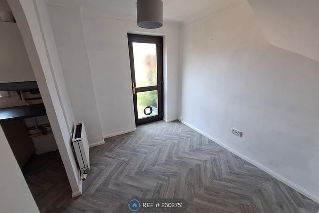 Mansfield Mews, Quedgeley, Gloucester photo 4