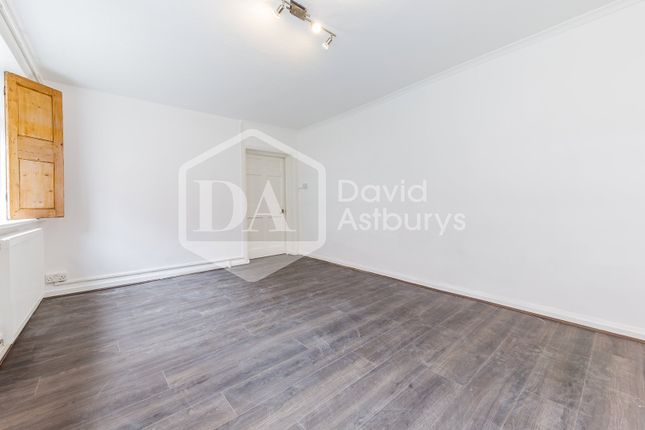 79A, Navarino Road, Hackney photo 4