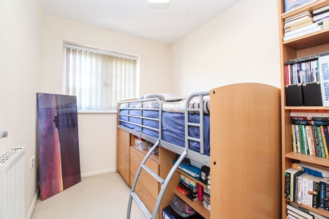 End terrace house for sale in Hunter Close, Shortstown