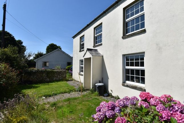 3-bed house on Trelower Farm House, Trelowth, St. Austell, £120,000