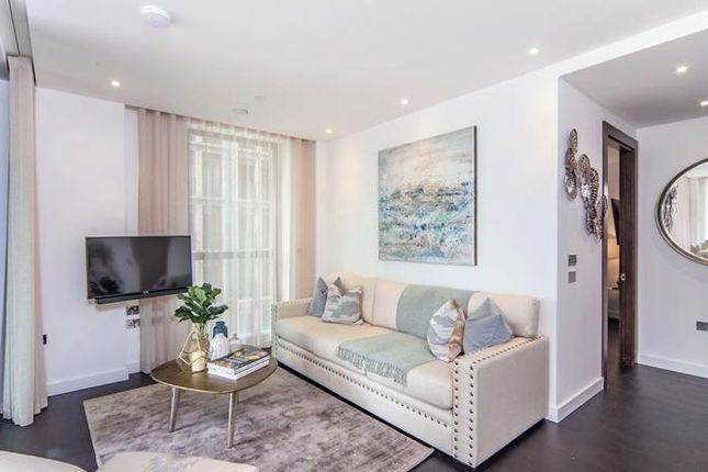 Thumbnail Property to rent in Thornes House, Charles Clowes Walk, Vauxhall, London