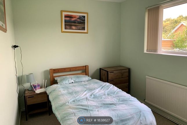 Room to rent in Stour Close, Canterbury
