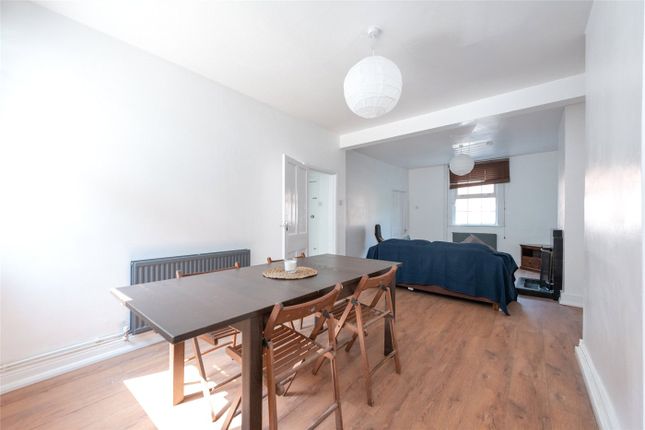 7, Goodhall Street, London photo 3