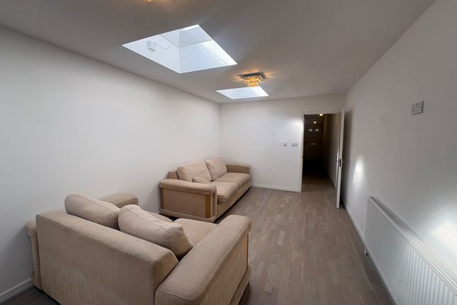 46a, Station Lane, Hornchurch photo 5