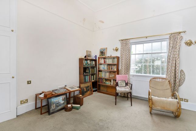 Detached house for sale in Mount Vernon, London
