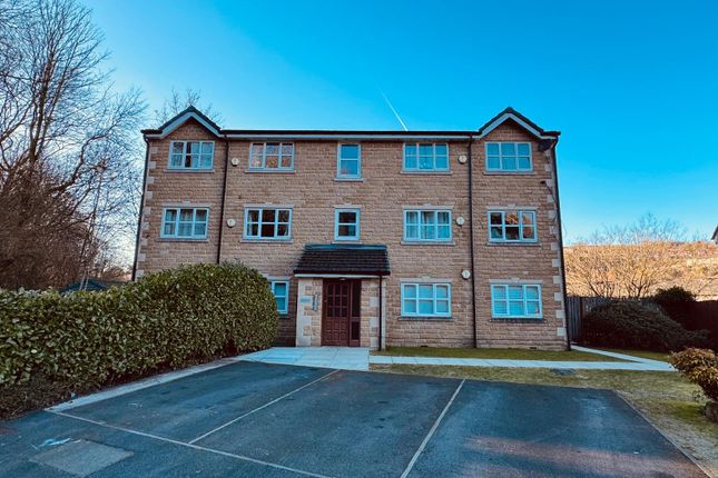 Flat for sale in Tame Valley Close, Mossley, Ashton-Under-Lyne