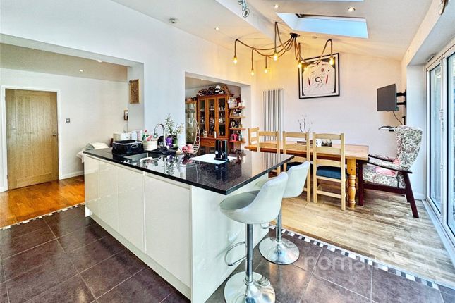 7, Peggotty Place, Sandhurst photo 4