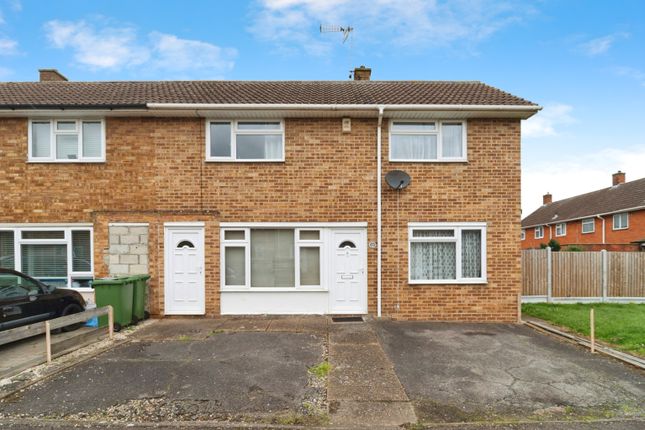 End terrace house for sale in Southcote Crescent, Basildon, Essex