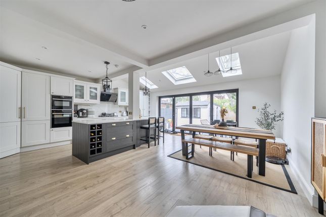 5, Widmore Lodge Road, Bromley photo 4