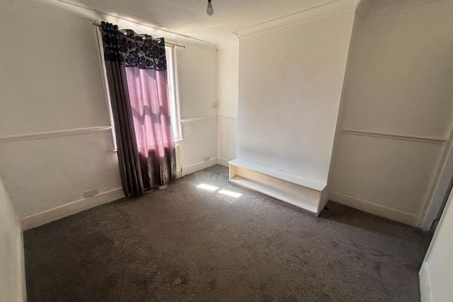 59, Dover Street, Maidstone photo 3