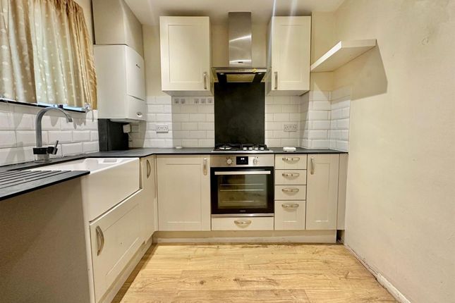21 Nickelby Close, London photo 2
