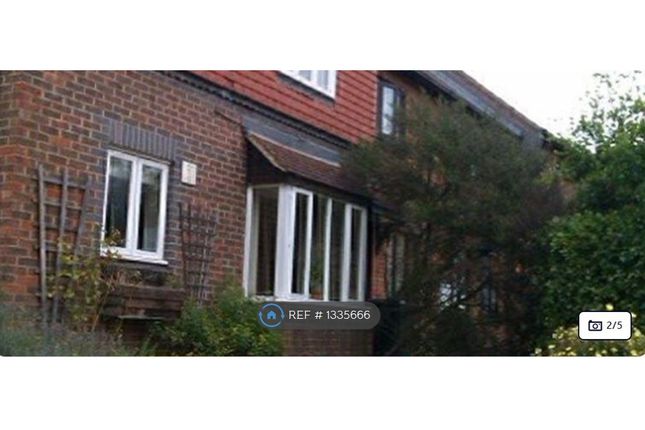Aldenham Close, Bedford photo 2