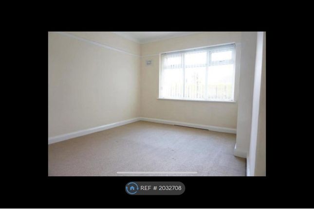Flat to rent in Porthill, Wolstanton, Newcastle-Under-Lyme