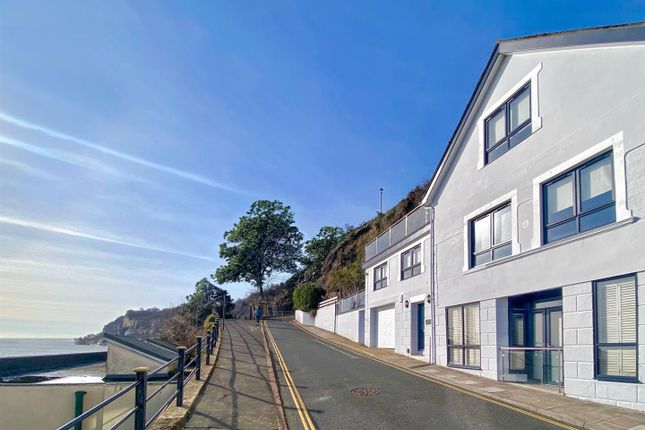 3-bed house on The Sea Terrace,, 2 Esplanade, Shanklin, £650,000