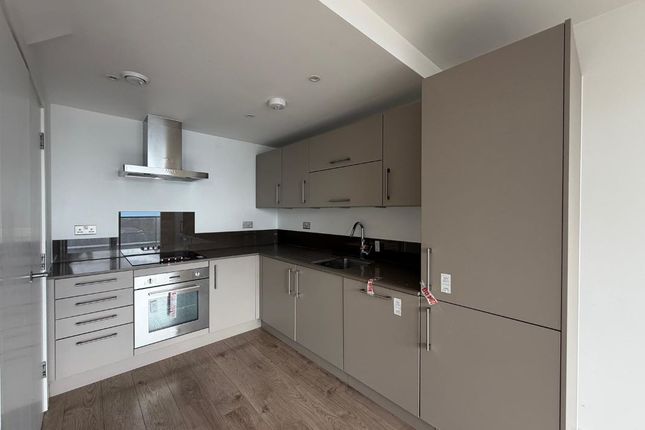 393, Rotherhithe New Road, London photo 3