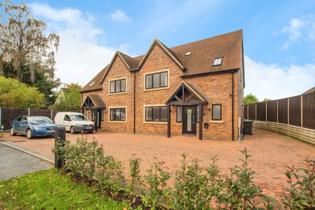3-bed semi-detached on Bella Cottage, Bedmond Road, Abbots Langley, £865,000