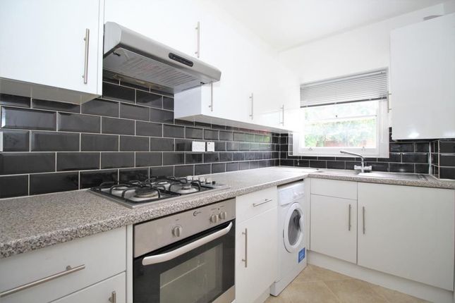 Thumbnail Flat to rent in Chevening Road, Queens Park