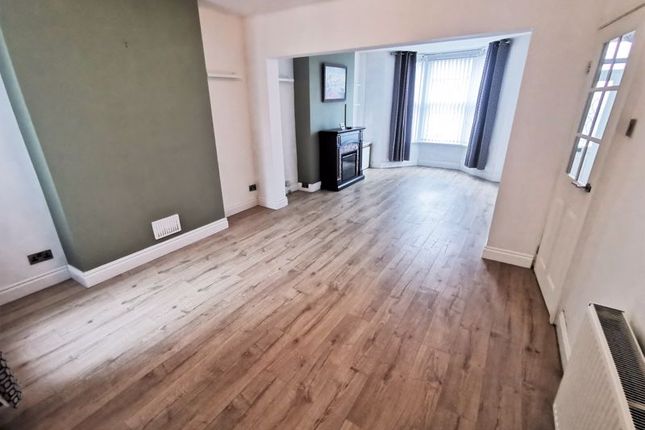 48, Gwerthonor Place, Bargoed photo 2