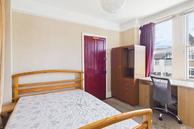 116 Milner Road, Brighton photo 4