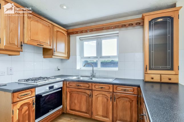 4, Fisher Close, Peterborough photo 4