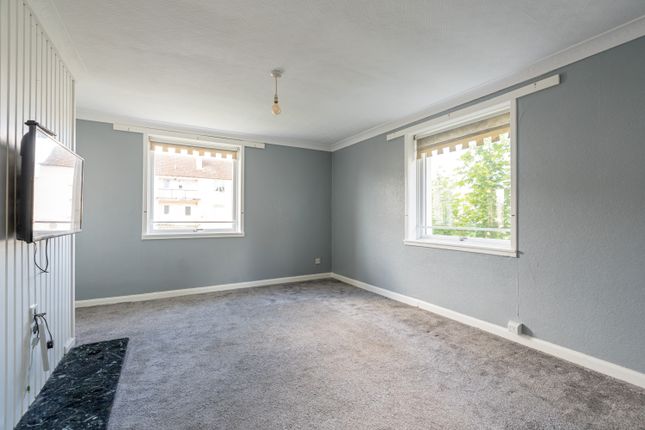 1c, Niddrie Mill Place, Edinburgh photo 3