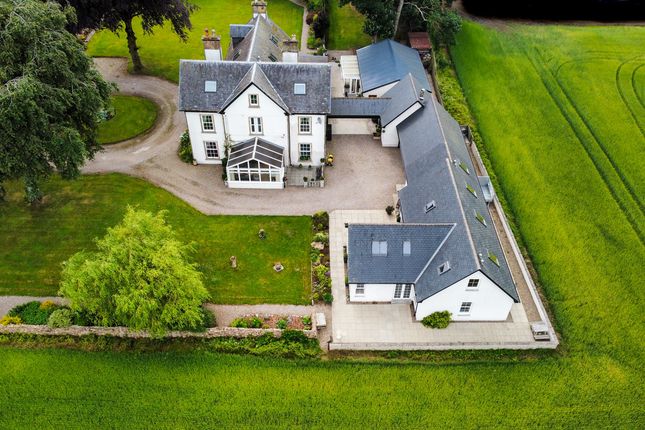 Country house for sale in Fochabers, Fochabers