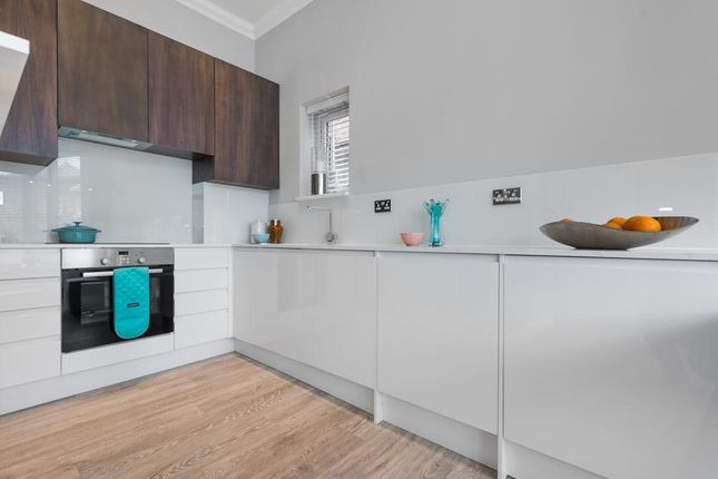 Flat 1, 65, Teignmouth Road, London photo 3