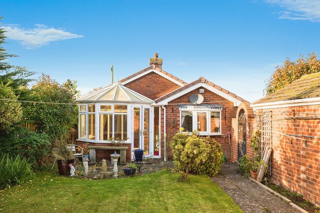 Detached bungalow for sale in Dee Crescent, Farndon, Chester