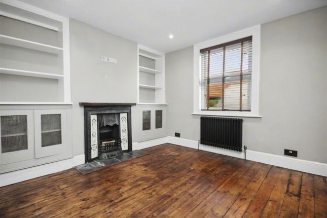 211, Stoughton Road, Guildford photo 3