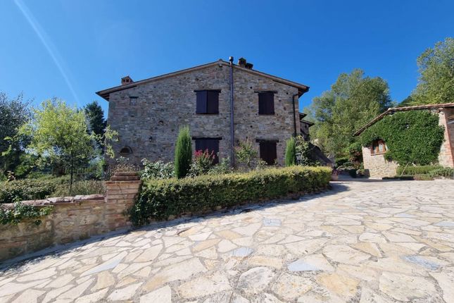 Country house for sale in Via Baldo Bartolini Piegaro, Piegaro, Umbria