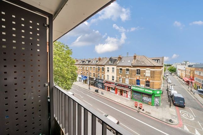 Flat for sale in Mylne Apartments, Dalston, Greater London