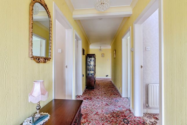 197, Lowerhouse Lane, Lancashire photo 4
