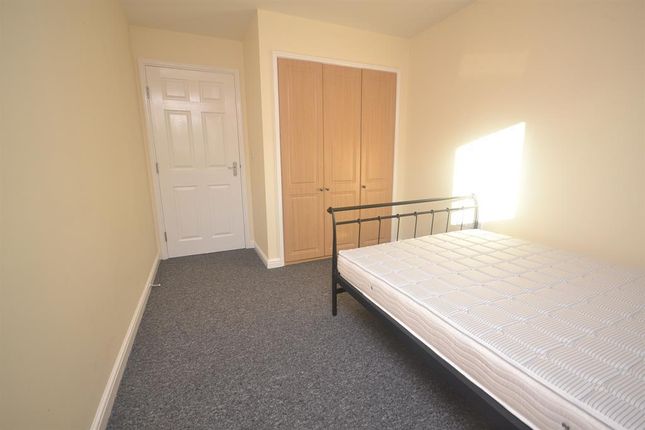 12 Malcolm Place, Caversham Road, Reading photo 4