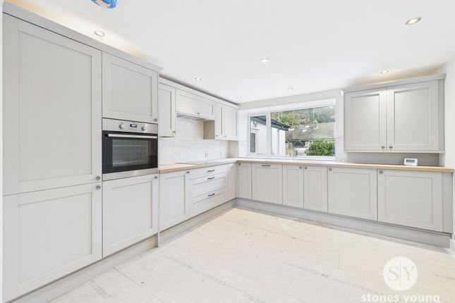 10a Knowsley Road, Blackburn photo 4