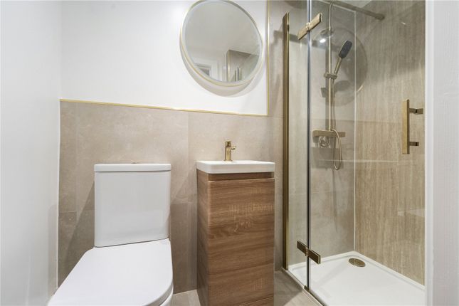 Room 2, 41, Royal Oak Road, Surrey photo 3