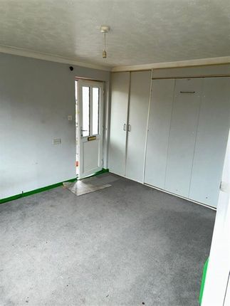 Studio for sale in North Road, Colliers Wood, London