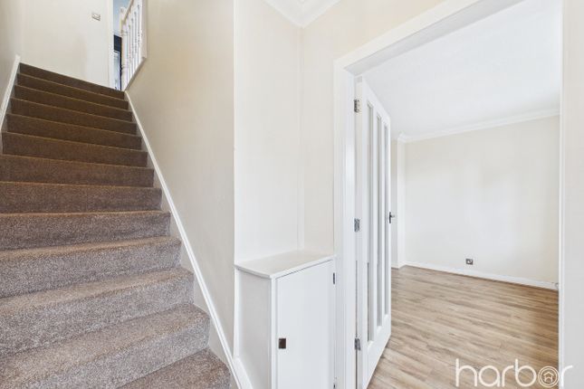 86 Baillie Drive, Bothwell, South Lanarkshire photo 2
