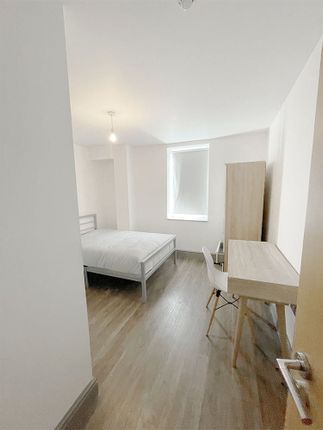 Beecroft Court, Cannock photo 3