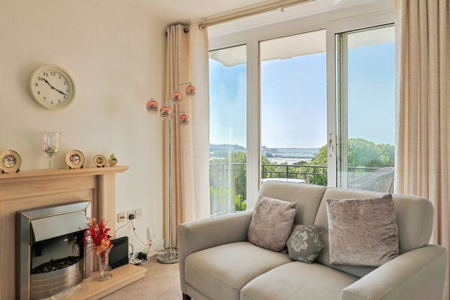 2-bed flat on Flat 10 Churchfield Court 39-41,, Parkstone Road, Dorset, £165,000
