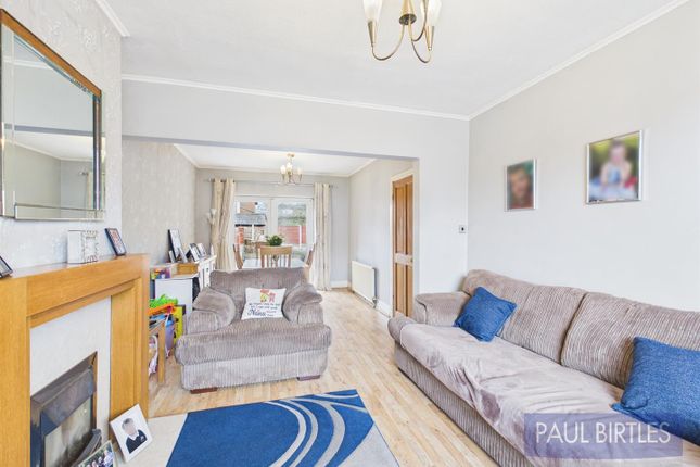 21, Nursery Road, Trafford photo 4