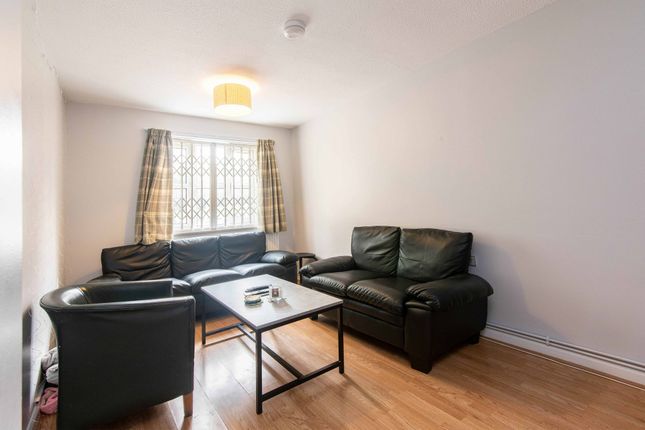 Room 1, 54 Peveril Street, Nottingham photo 4