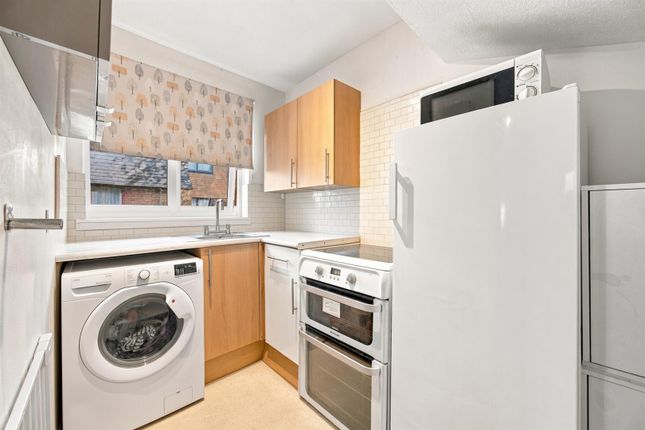 91, Ryeland Close, West Drayton photo 4