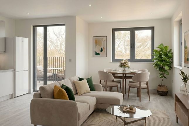 Lyndhurst Court,Flat 25a, Churchfields, London photo 4