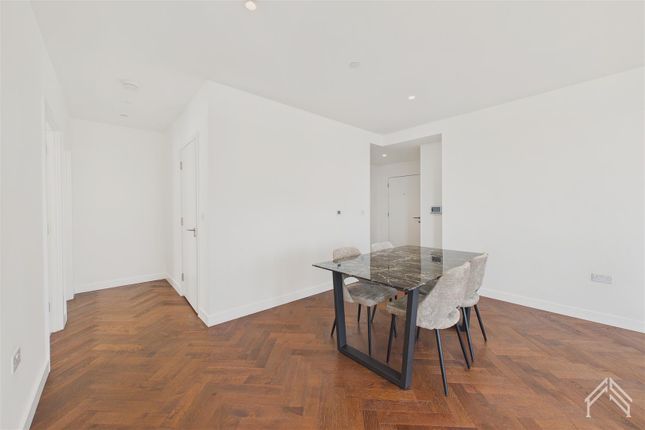 52343452, Delamarre House, London photo 2