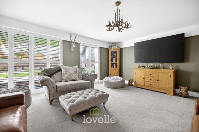 25, Claydon Way, Waltham photo 4