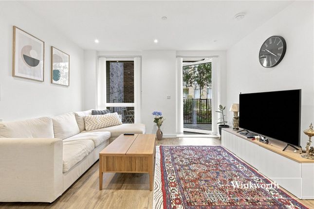 Flat 1, Dodson House, 13, Medawar Drive, London photo 2