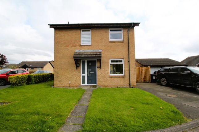 Thumbnail Detached house for sale in Bolehill Park, Hove Edge, Brighouse