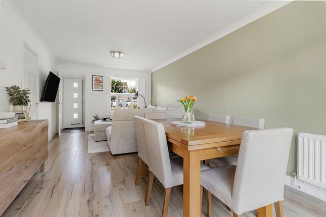 6, Cowslip Drive, Ely photo 4