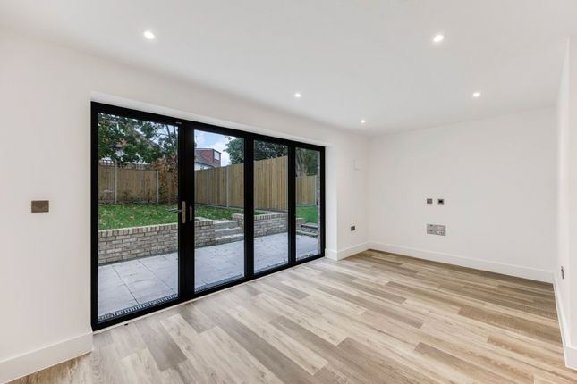 Plot 32 Granville Gardens, 5, Granville Road, London photo 3